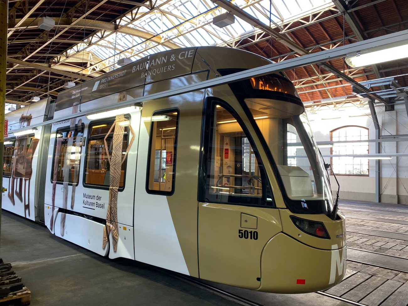 Baumann & Cie, Banquiers – Das Museumstram